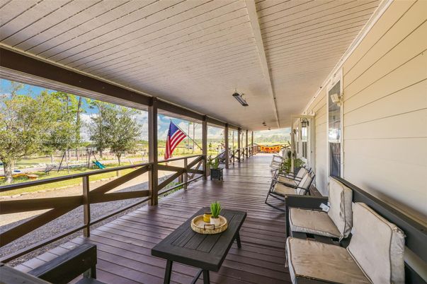Interior, Sun Room, Wood Texture Flooring