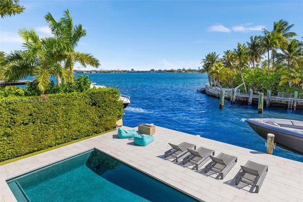 Exterior, Lake, Pool