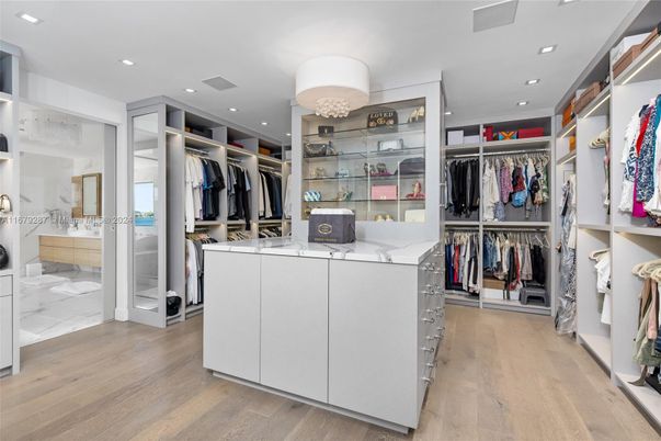 Chandelier, Interior, Recessed Lighting, Walk-in Closets, Wood Texture Flooring