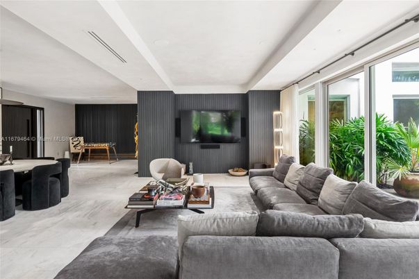 Dining room, Interior, Living room, Marble