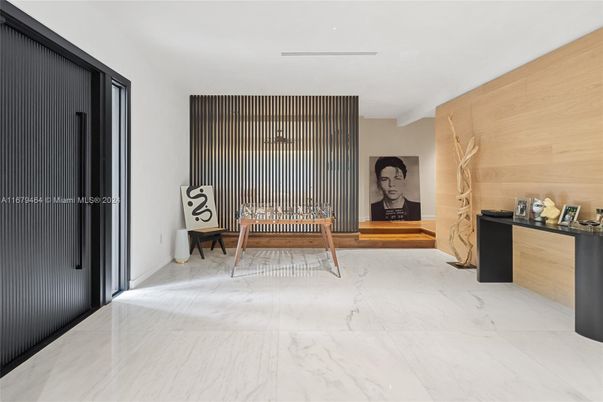 Interior, Marble, Wooden Walls