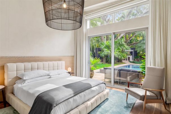 Bedroom, Interior, Pendant Lights, Wood Texture Flooring