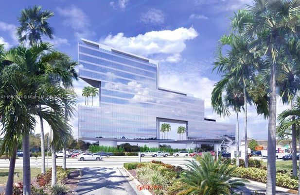 Exterior, Facade, Modern