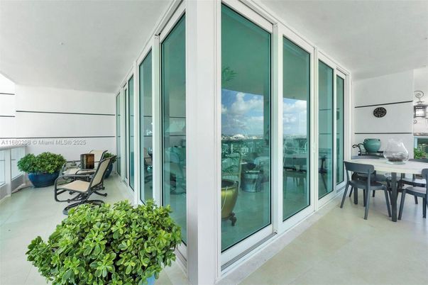 Dining room, Interior, Sun Room