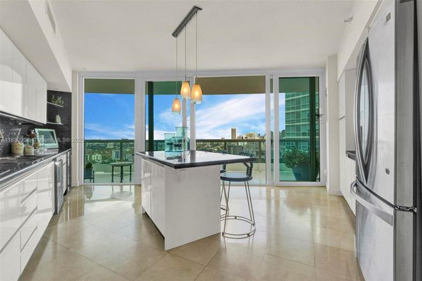 Interior, Kitchen, Pendant Lights, Water