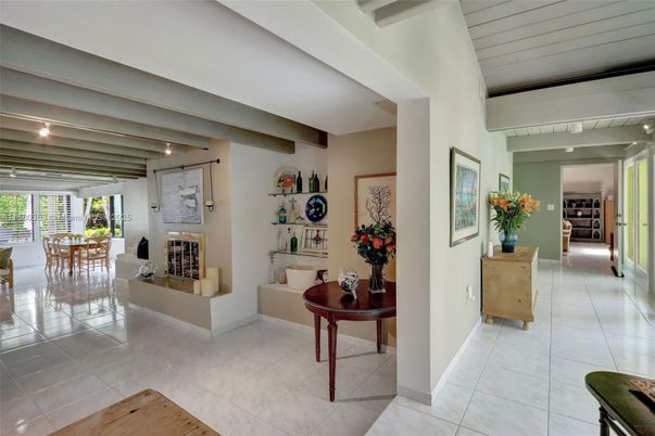 Dining room, Interior, Wooden Beams