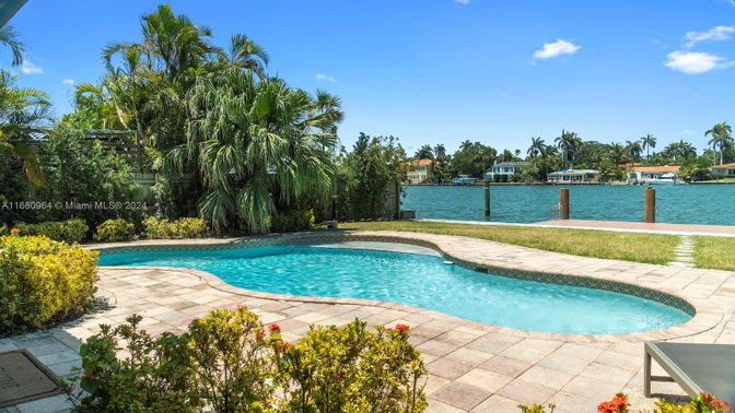 Exterior, Lake, Pool, Water