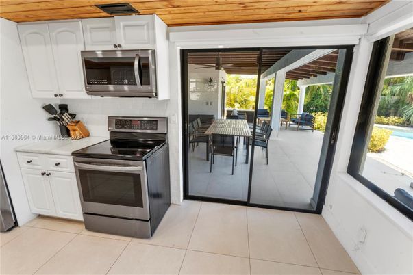 Dining room, Interior, Kitchen, Wooden Ceilings