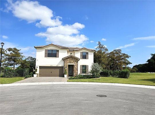 Attached, Exterior, Facade, Spanish Mediterranean