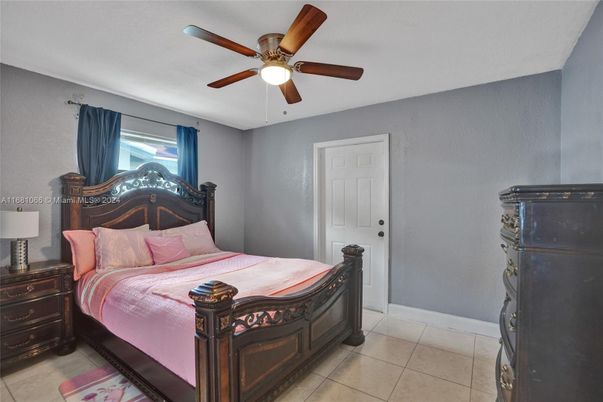 Bedroom, Interior