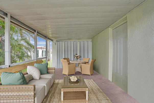 Dining room, Interior, Living room, Sun Room