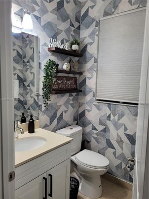 Bathroom, Interior