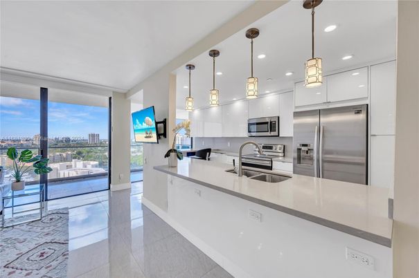 Interior, Kitchen, Pendant Lights, Recessed Lighting, Stainless Steel Appliances