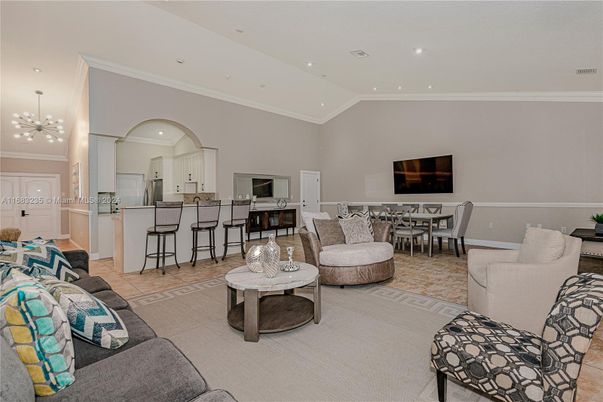 Dining room, Interior, Kitchen, Living room, Pendant Lights, Recessed Lighting