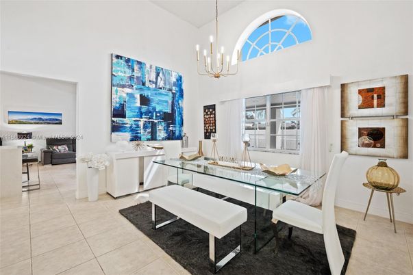 Dining room, Interior, Pendant Lights