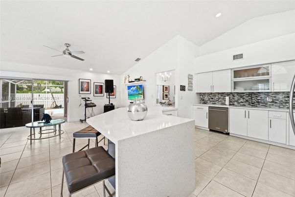 Interior, Kitchen, Recessed Lighting