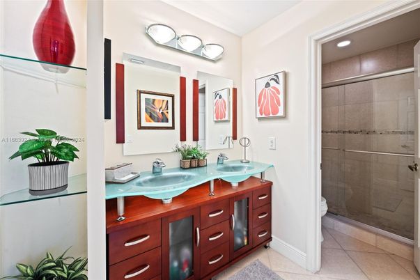 Bathroom, Dual Sink Vanities, Glass Shower, Interior, Recessed Lighting