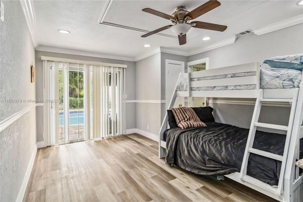 Bedroom, Interior, Recessed Lighting, Wood Texture Flooring