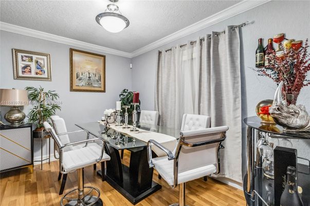 Dining room, Interior, Wood Texture Flooring