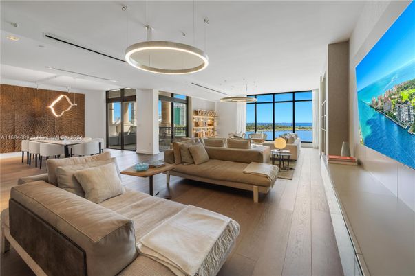 Dining room, Interior, Living room, Pendant Lights, Recessed Lighting, Water, Wood Texture Flooring