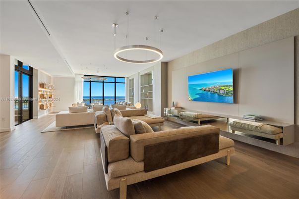 Interior, Living room, Pendant Lights, Recessed Lighting, Wood Texture Flooring