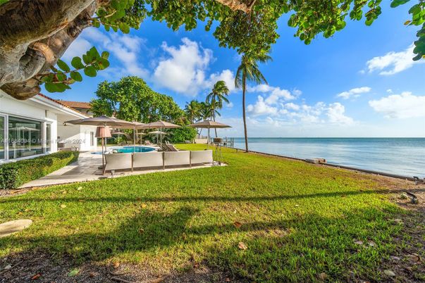 Backyard, Exterior, Lake, Pool