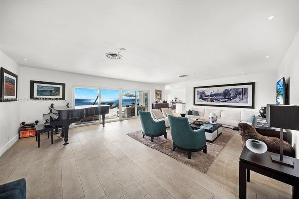 Interior, Living room, Piano, Recessed Lighting, Water, Wood Texture Flooring