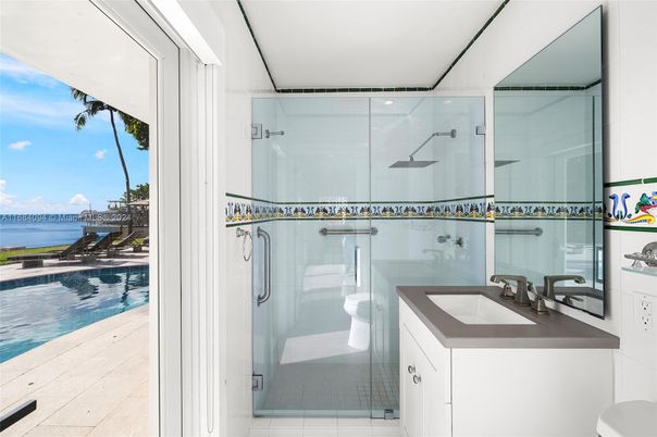 Bathroom, Glass Shower, Interior, Water