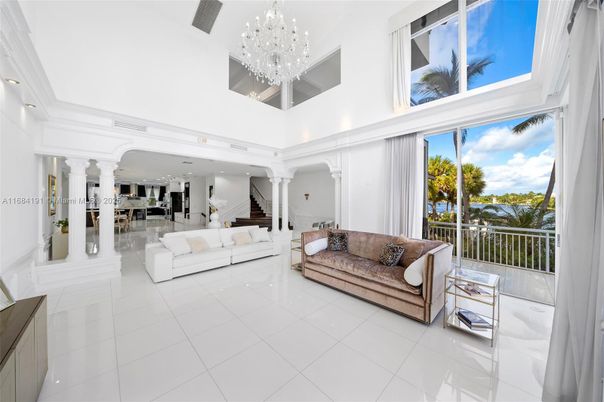 Chandelier, Interior, Living room, Recessed Lighting