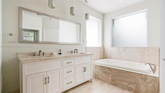 Bathroom, Dual Sink Vanities, Interior, Pendant Lights, Recessed Lighting
