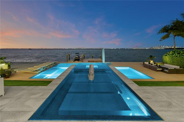 Exterior, Lake, Pool, Water