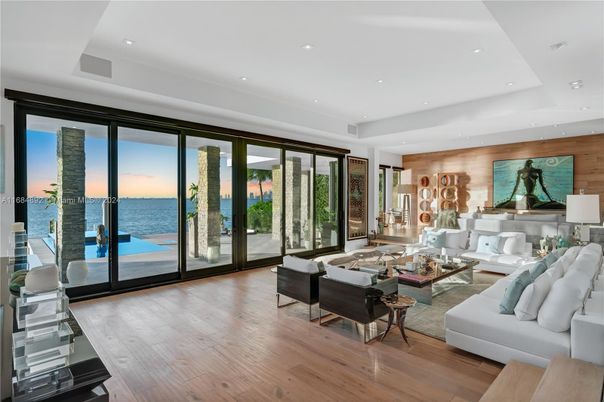 Interior, Living room, Recessed Lighting, Water, Wood Texture Flooring