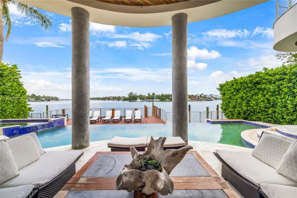 Exterior, Lake, Pool