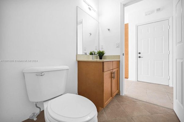 Bathroom, Interior