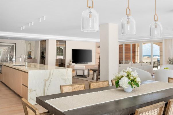 Interior, Kitchen, Living room, Pendant Lights, Wood Texture Flooring