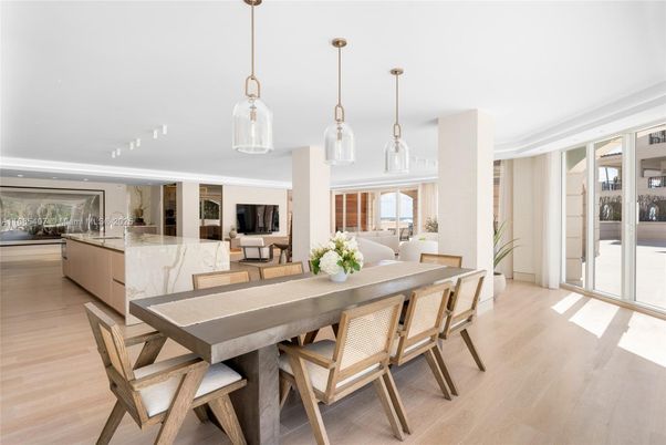 Dining room, Interior, Kitchen, Living room, Pendant Lights, Recessed Lighting, Wood Texture Flooring