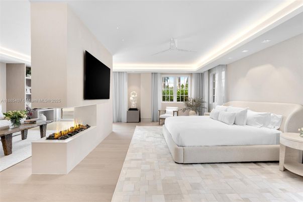 Bedroom, Fireplace, Interior, Recessed Lighting, Wood Texture Flooring