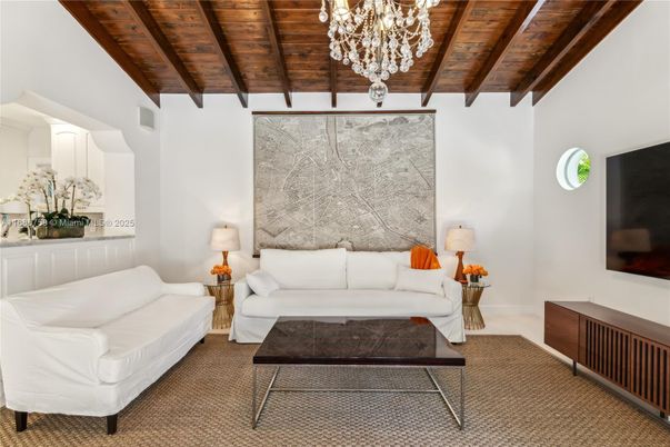 Chandelier, Interior, Living room, Wooden Beams, Wooden Ceilings