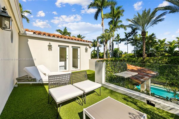 Backyard, Exterior, Pool