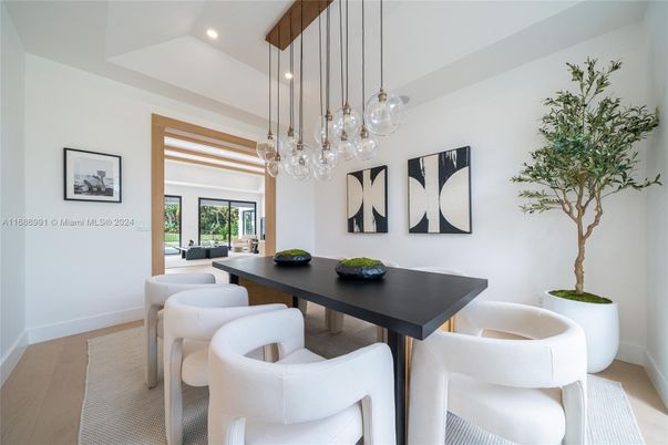 Dining room, Interior, Pendant Lights, Recessed Lighting, Wood Texture Flooring