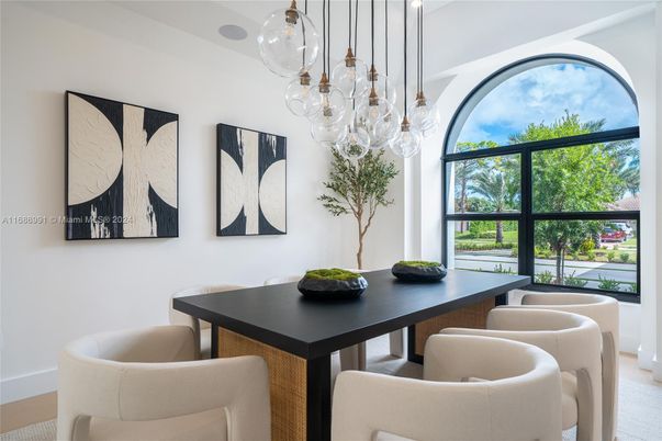 Dining room, Interior, Pendant Lights
