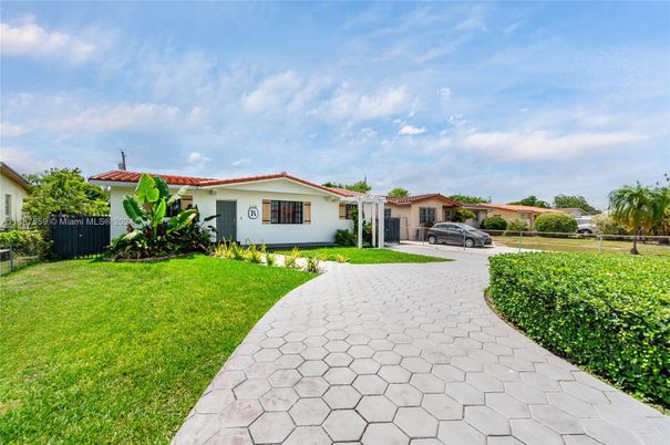 Backyard, Exterior, Facade, Spanish Mediterranean