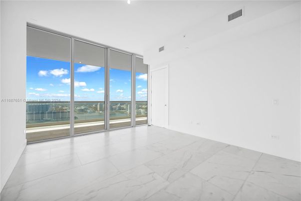 Empty room, Interior, Marble
