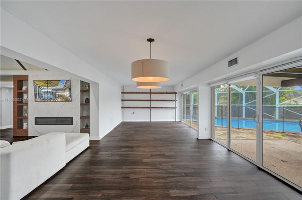 Fireplace, Interior, Pendant Lights, Wood Texture Flooring
