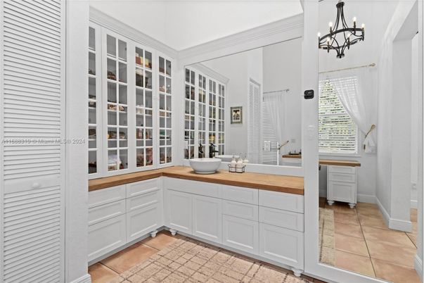 Bathroom, Chandelier, Interior