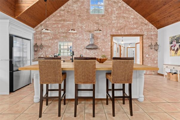 Interior, Kitchen, Pendant Lights, Stone Walls, Wooden Ceilings