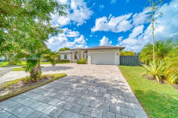 Attached, Backyard, Exterior, Facade, Ranch