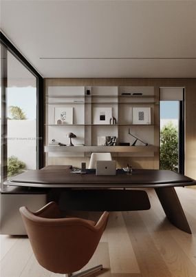 Home Office, Interior