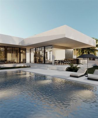 Exterior, Facade, Modern
