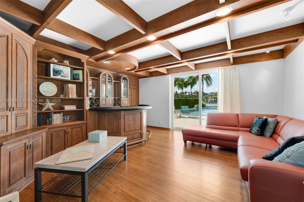 Interior, Living room, Recessed Lighting, Wooden Beams, Wood Texture Flooring